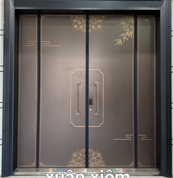 CỬA THÉP NHẬP KHẨU 4 CÁNH - M01