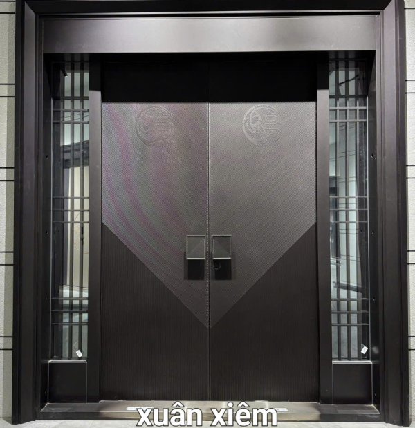 CỬA THÉP NHẬP KHẨU 2 CÁNH - M11